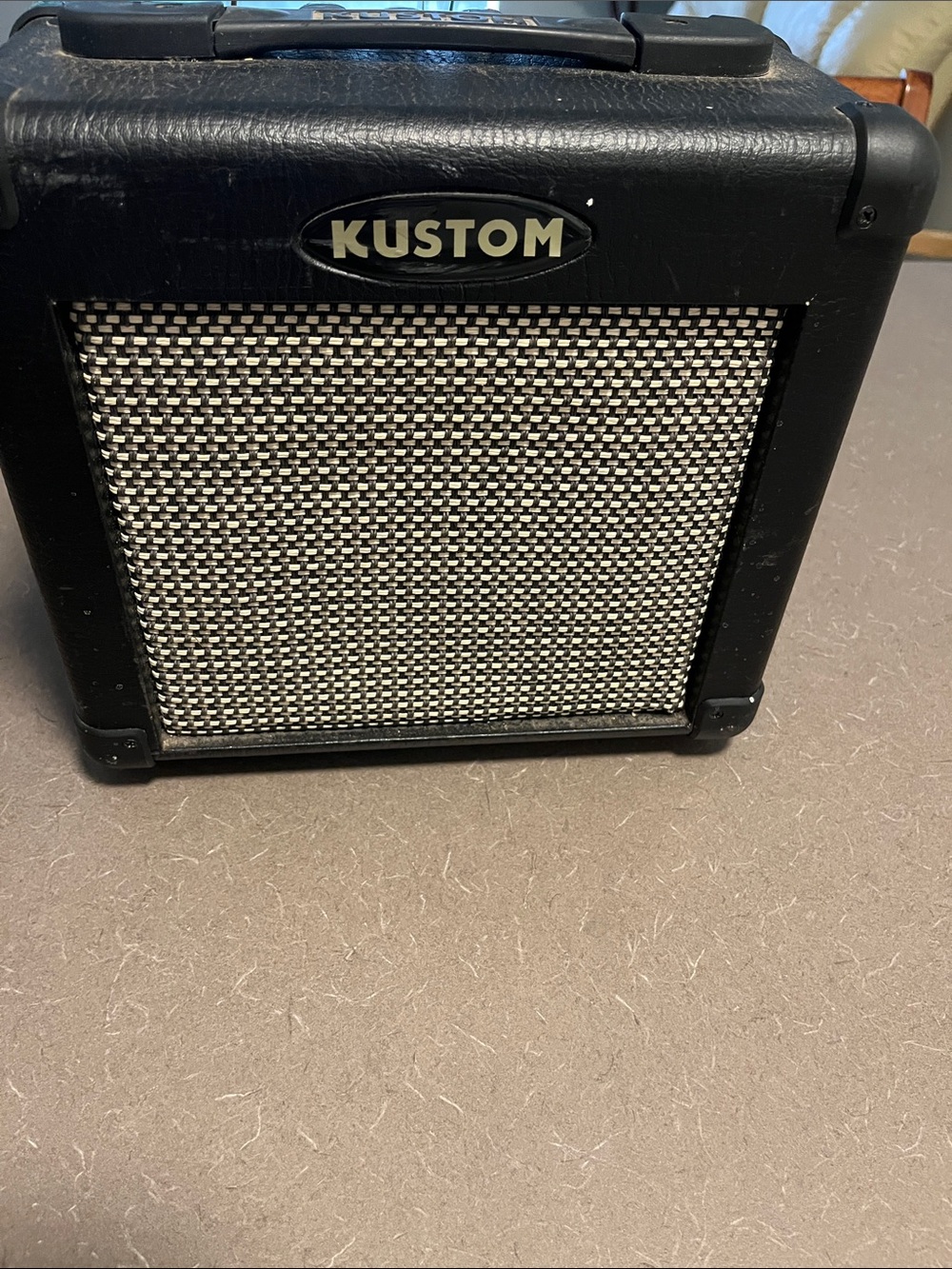 Kustom KGA 10 Lead Guitar amplifier 10W